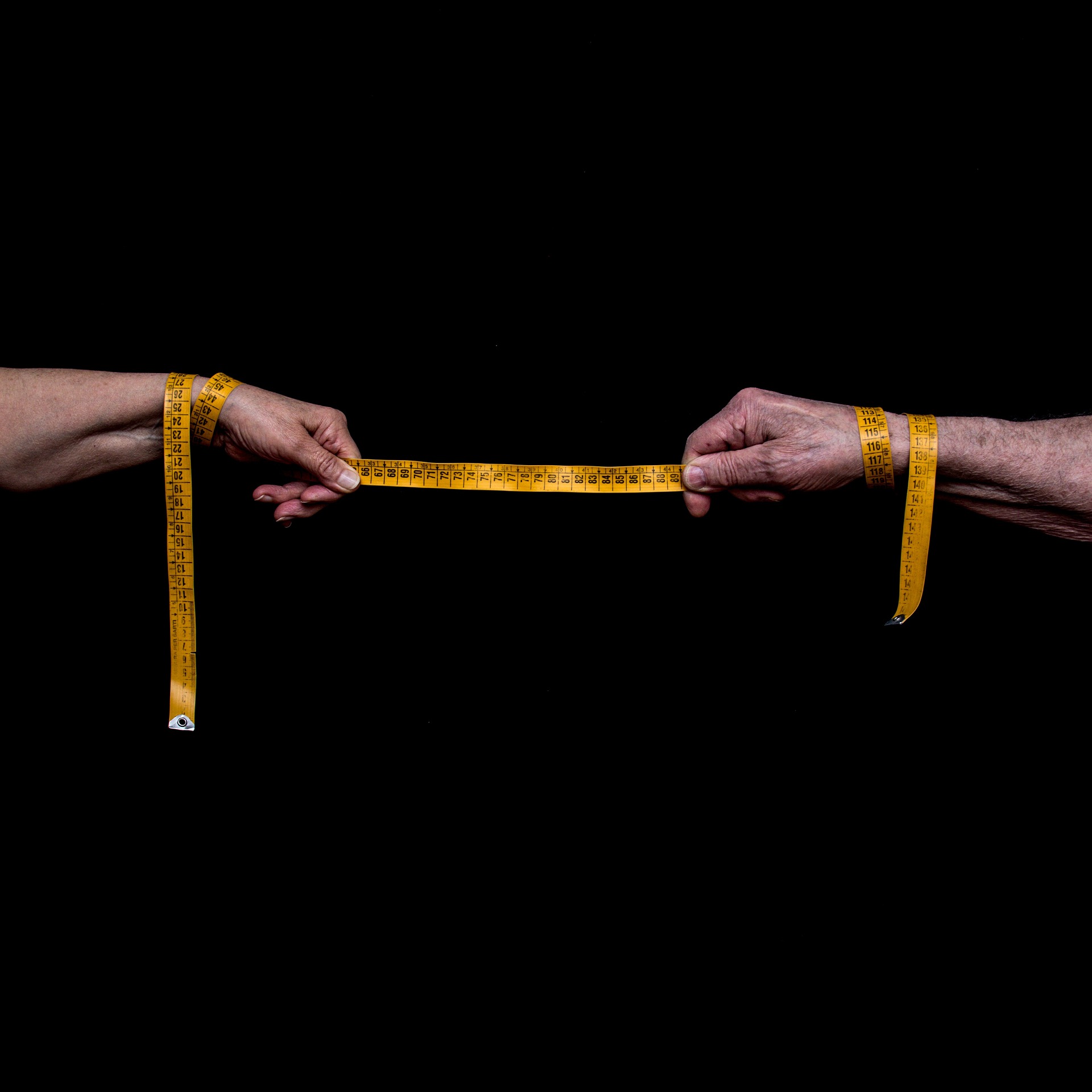 המרחק בינינו